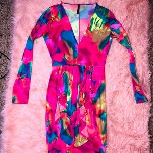 Don’t wait to grab this 💙💗💛💚